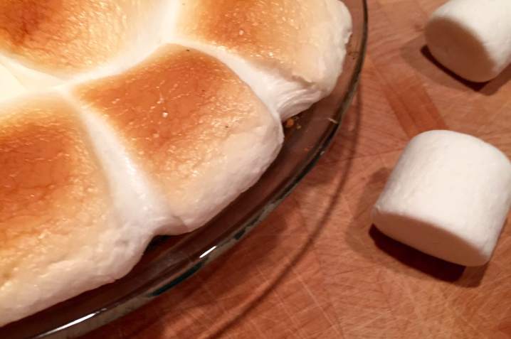 marshmallows on pie